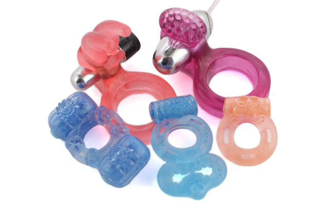 10 Best Vibrating Cock Rings & How They Work