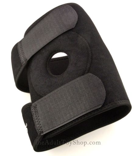Thigh Strap On Harness closure
