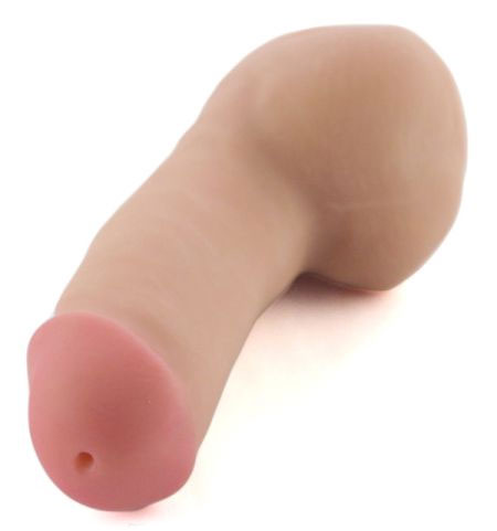 Squirting Dildo Hole